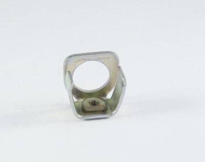 Скоба корпуса (фиксатор) замка двери Газель, Волга