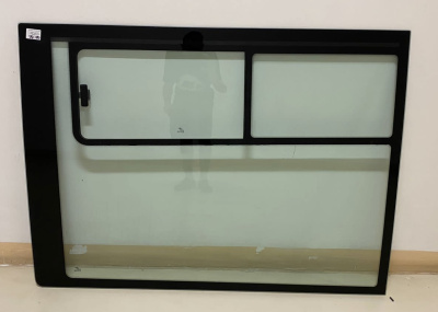 Стекло боковины правое Газель CITY Автобус (№4)