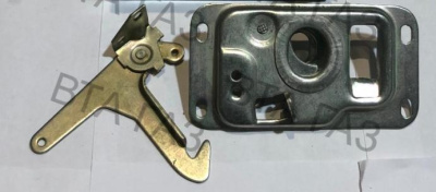 Замок капота Волга 31105 с крюком