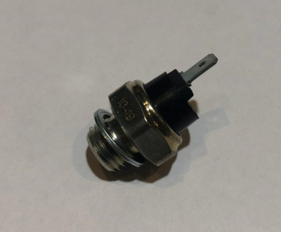 Датчик давления масла (аварийный) дв. 4216 с ГБО под клему (прямая резьба)