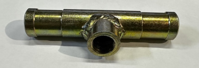 Труба (переходник) отводящая радиатора под датчик Газель, Соболь, Волга Крайслер дв. 2.4