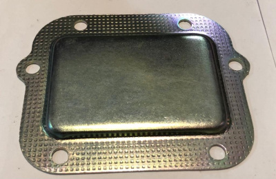 Крышка люка коробки отбора мощности (КОМ) Газель, Соболь 4х4
