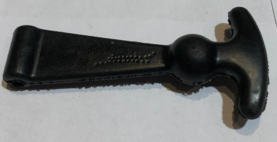 Фиксатор (резинка) капота УАЗ 452, 3741 резиновый