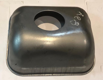 Рамка (кожух) люка наливной горловины Уаз Патриот левая