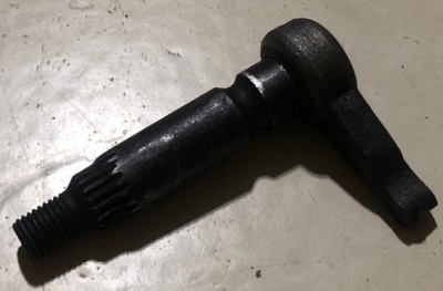 Рычаг избирательной крышки КПП Уаз 452, 3741 с валом