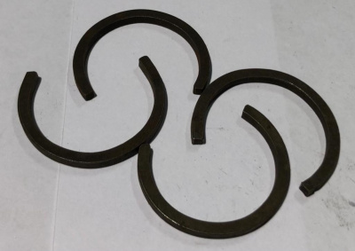 Стопорные кольца крестовин Газ, Уаз комплект