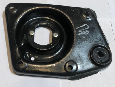 Чашка (опора) пружины  Соболь, Баргузин правая с усилителем