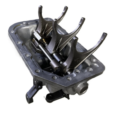 Крышка КПП механизма переключения передач Уаз 452, 3741 КПП 5-и ступ. "АДС" "BAIC"