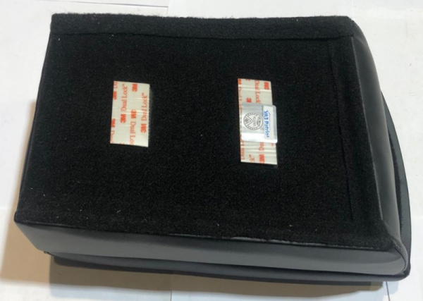 Подлокотник между сидений Уаз Патриот