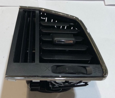 Дефлектор (обдув) Уаз Патриот, Профи центральный левый хром, 3163-90-8104501 за 950.00 руб.