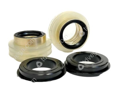 Стакан (картридж) кожуха полуоси переднего моста Уаз ПРОФИ 4х4 "Автогур" из 2-х штук комплект, 2360-22-2304050-00 за 2 800.00 руб.